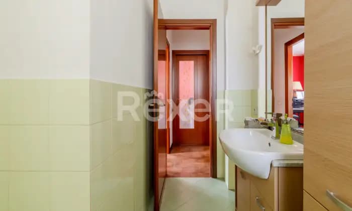 Rexer-Camparada-Ampia-Villa-Altro